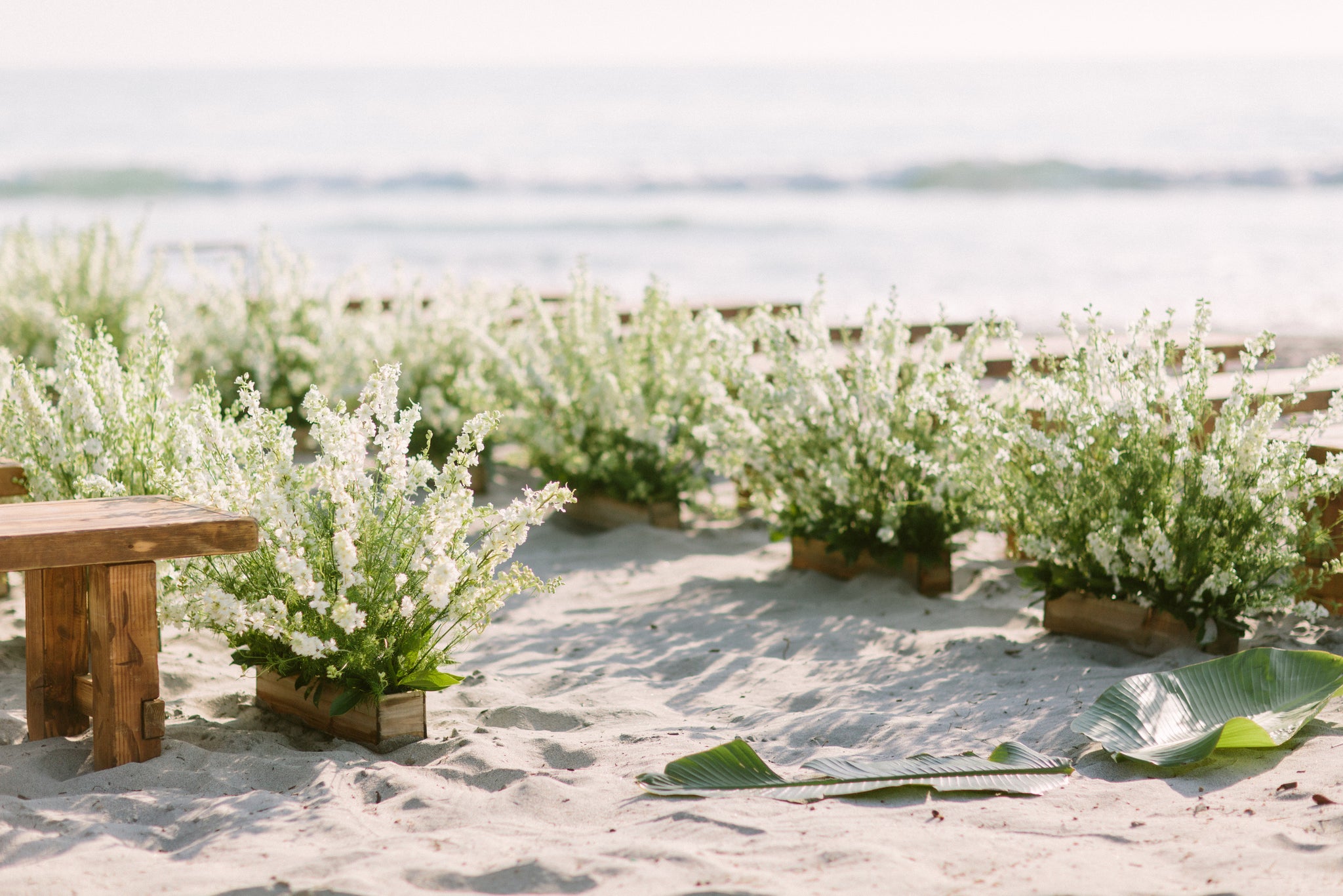 How to plan a wedding six months out